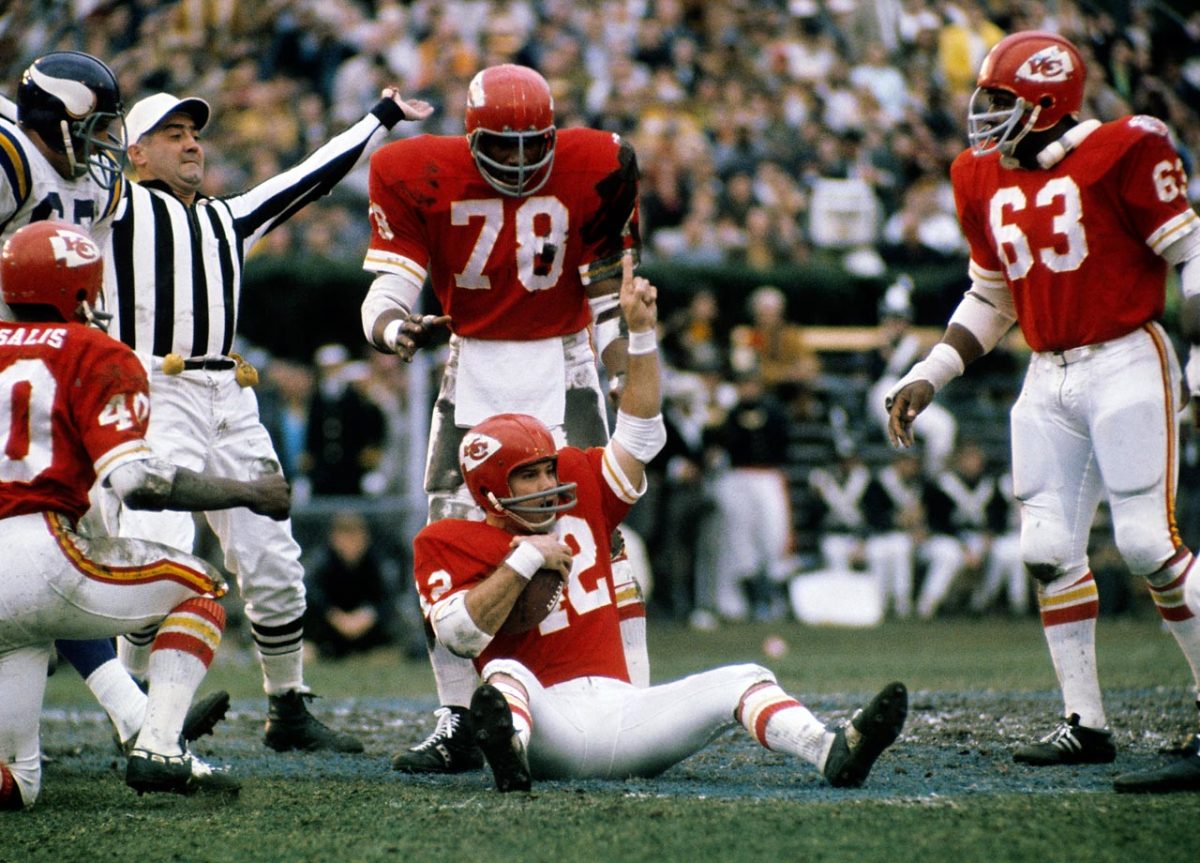 52-johnny-robinson.jpg